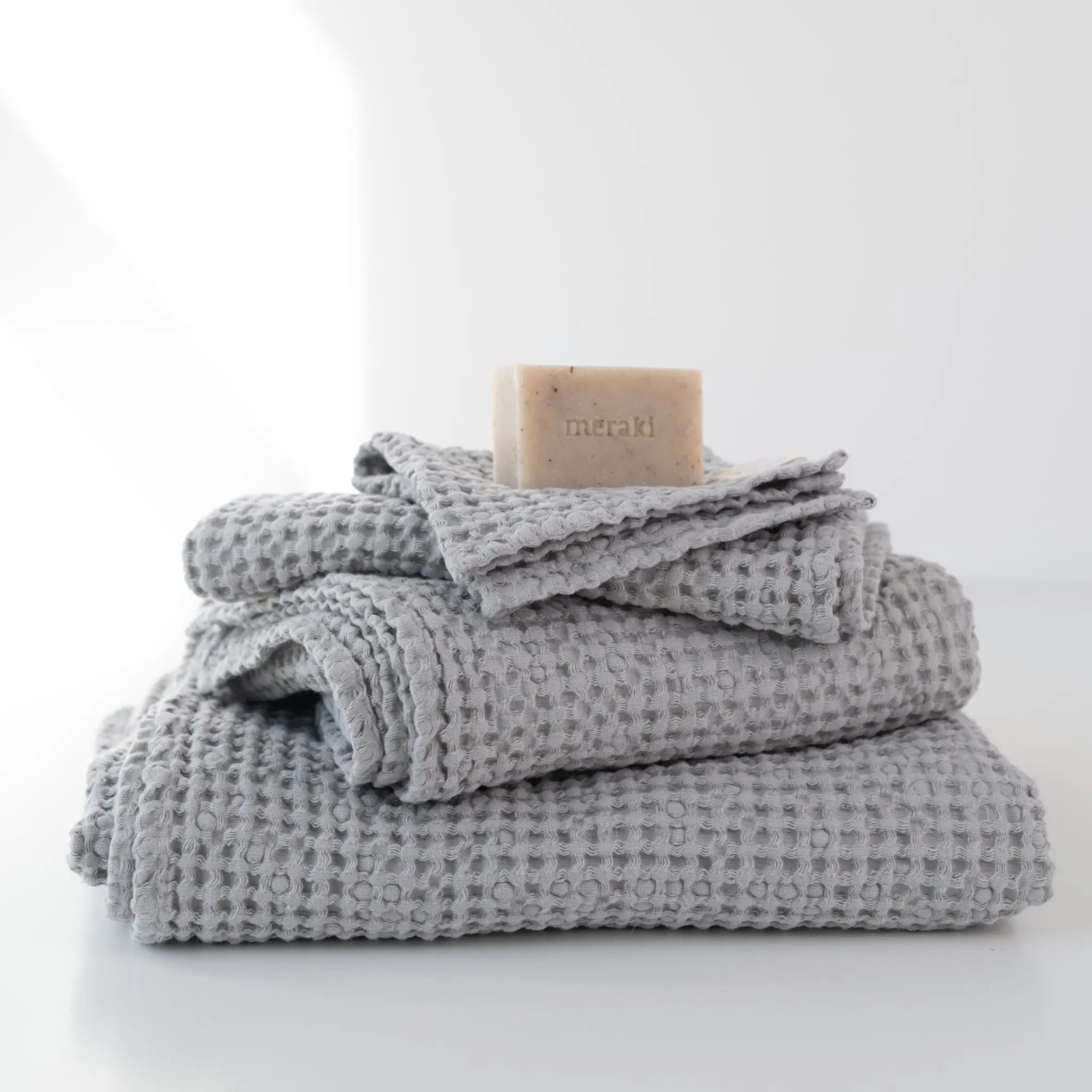 V fflad Linnehandduk Set 3 pack Ljusgr Snabb Leverans Joi Living v-fflad-linnehandduk-set-3-pack-ljusgr-snabb-leverans-joi-living