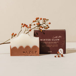 Winter Glow tvål med röd lera och doft av kardemumma, apelsin och kanel