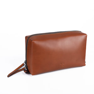 Getterön necessär i brun läder – klassisk reseväska i premiumkvalitet