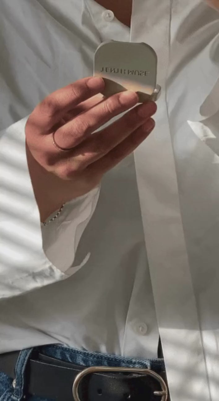 Solid parfym från Tenth Muse